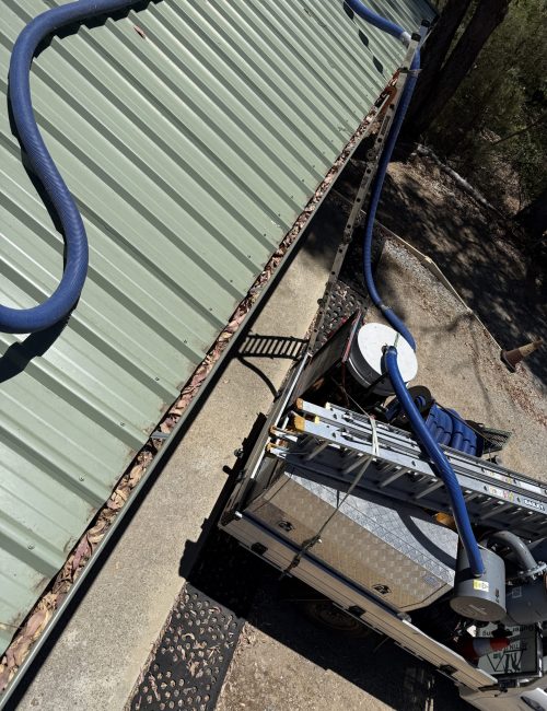 gutters before gutter vacuum cleaning
